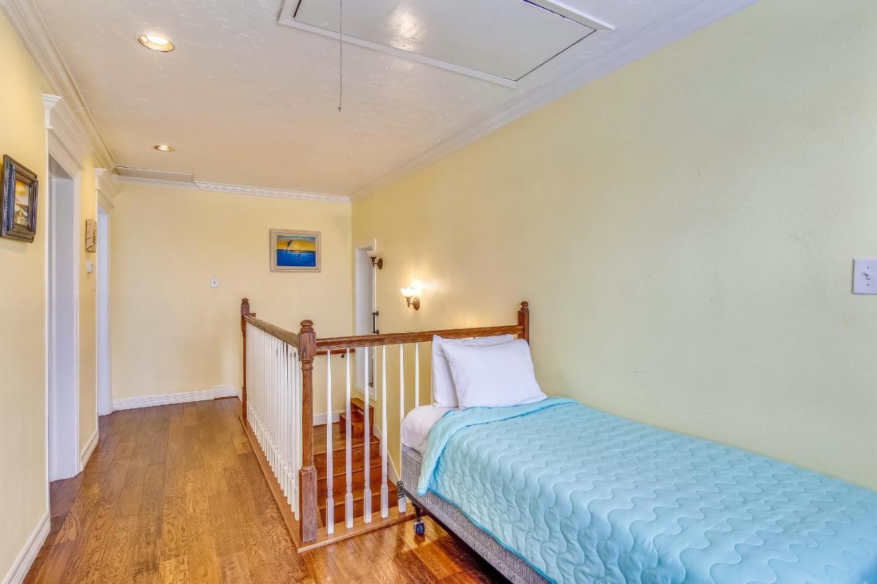 The Turquoise Turtle Villa Galveston Exterior photo