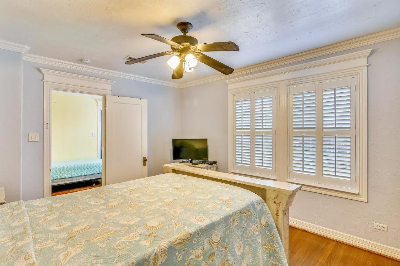 The Turquoise Turtle Villa Galveston Exterior photo